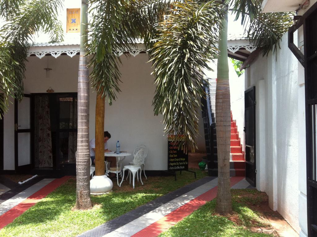 Friends Guesthouse Kudapaduwa 외부 사진
