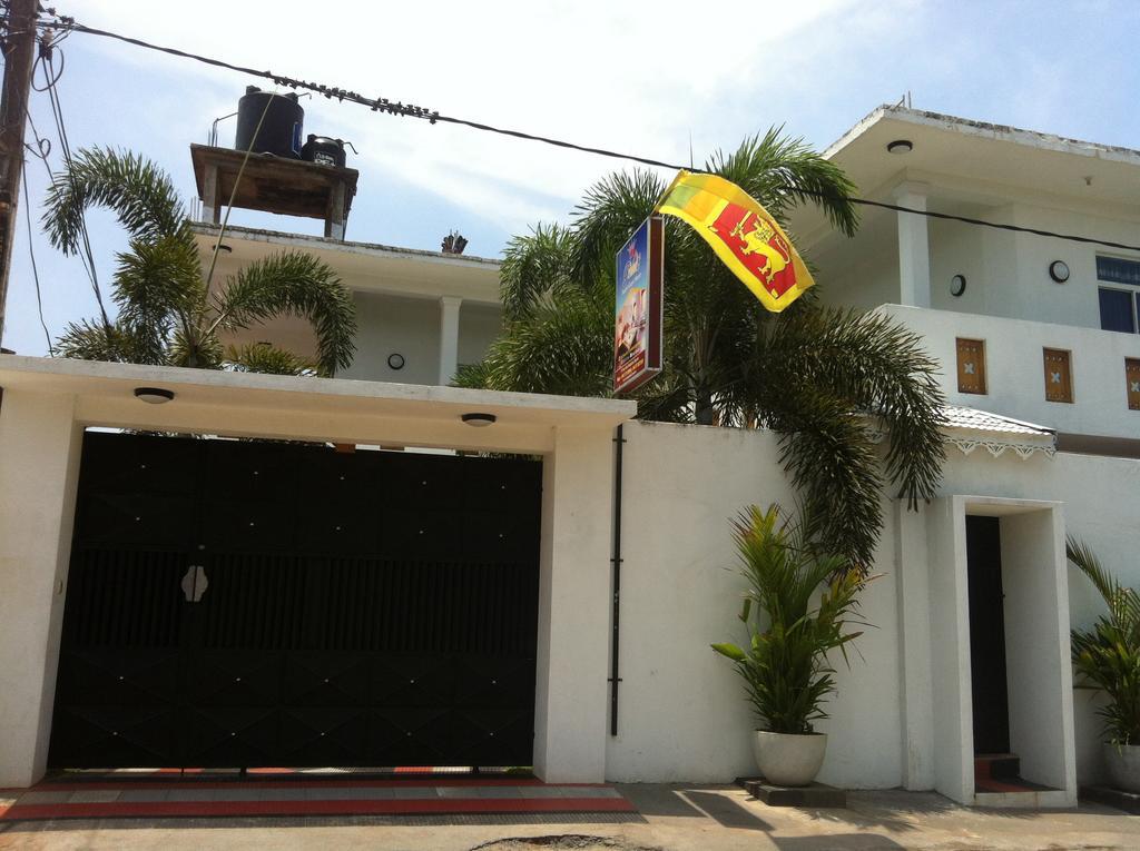 Friends Guesthouse Kudapaduwa 외부 사진